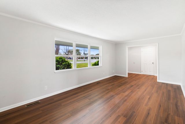 1103 Clingan Ridge Drive NW, Cleveland, TN 37312