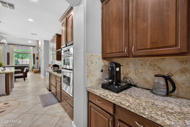 6243 S ROCHESTER Drive, Gilbert, AZ 85298