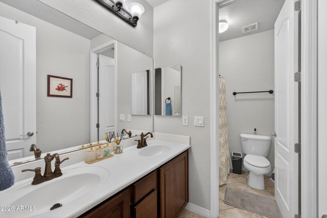 6243 S ROCHESTER Drive, Gilbert, AZ 85298