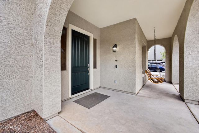 6243 S ROCHESTER Drive, Gilbert, AZ 85298