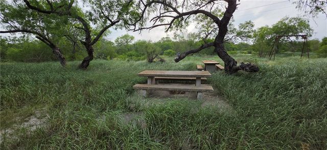 14135 County Road 1144, Sinton, TX 78387