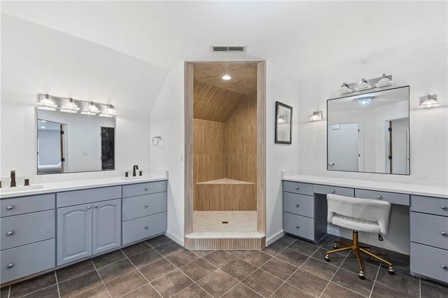 12265 Greasy Valley Road, Prairie Grove, AR 72753