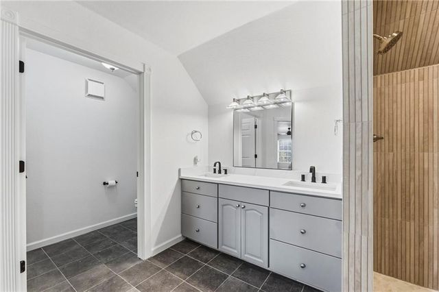 12265 Greasy Valley Road, Prairie Grove, AR 72753