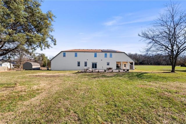 12265 Greasy Valley Road, Prairie Grove, AR 72753