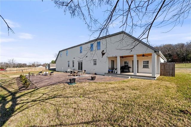 12265 Greasy Valley Road, Prairie Grove, AR 72753