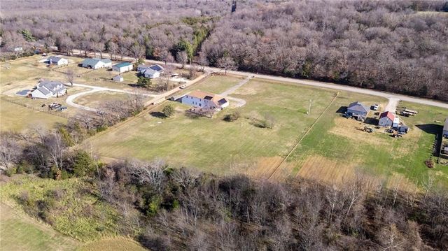 12265 Greasy Valley Road, Prairie Grove, AR 72753
