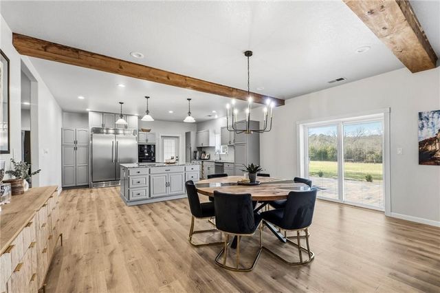 12265 Greasy Valley Road, Prairie Grove, AR 72753