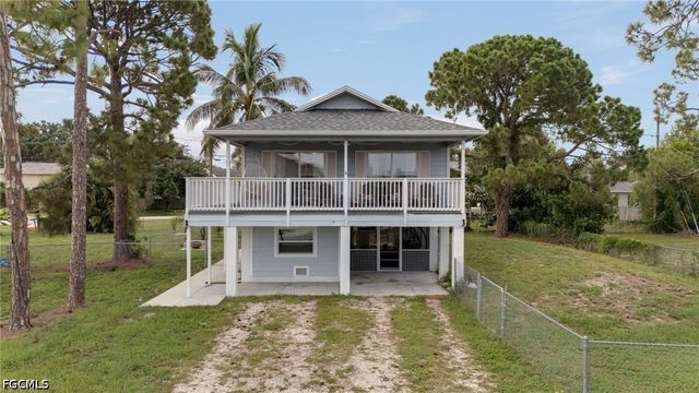 8167 Matanzas RD, Fort Myers, FL 33967