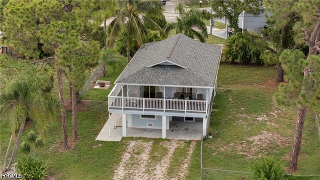 8167 Matanzas RD, Fort Myers, FL 33967