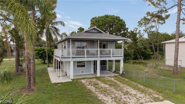 8167 Matanzas RD, Fort Myers, FL 33967