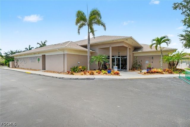 10708 Blue Bimini CIR, Estero, FL 33928