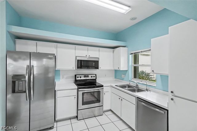 10708 Blue Bimini CIR, Estero, FL 33928