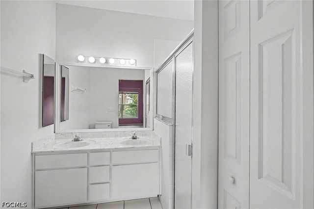 10708 Blue Bimini CIR, Estero, FL 33928