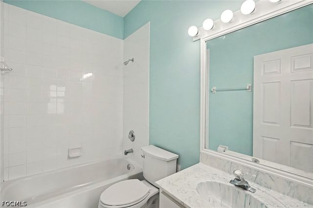 10708 Blue Bimini CIR, Estero, FL 33928
