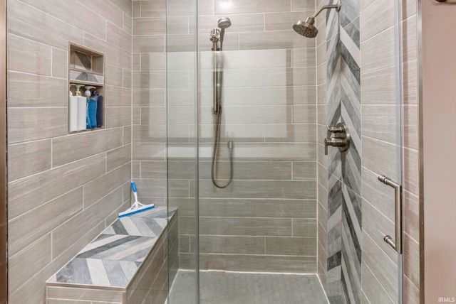 17705 Juniper Lane, Leo, IN 46765