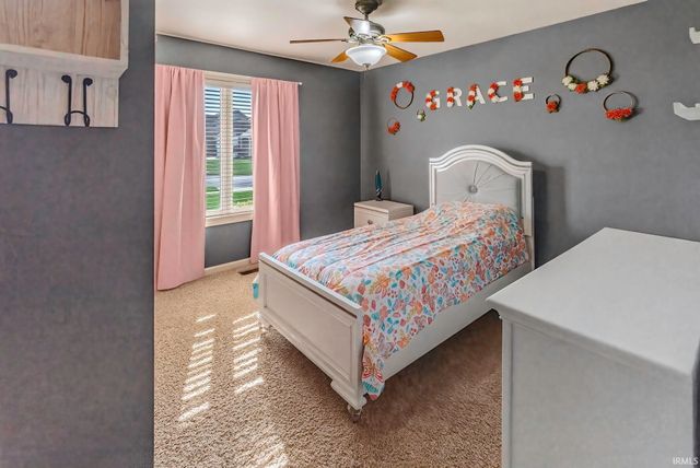 17705 Juniper Lane, Leo, IN 46765