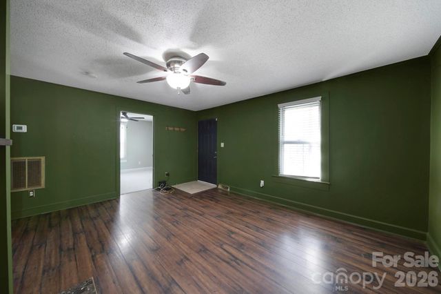 403 S Church Street, Gastonia, NC 28054