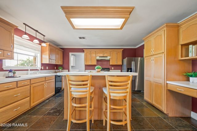 2126 Renaud Drive, Scott, LA 70583