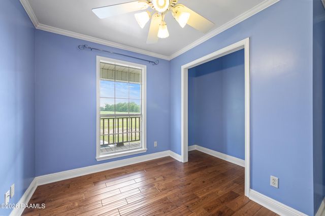 2126 Renaud Drive, Scott, LA 70583