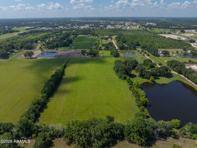 2126 Renaud Drive, Scott, LA 70583