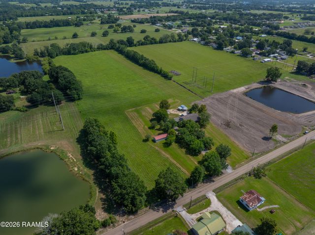 2126 Renaud Drive, Scott, LA 70583