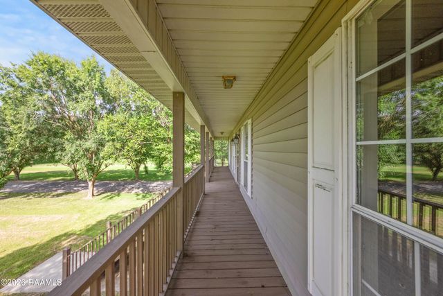 2126 Renaud Drive, Scott, LA 70583