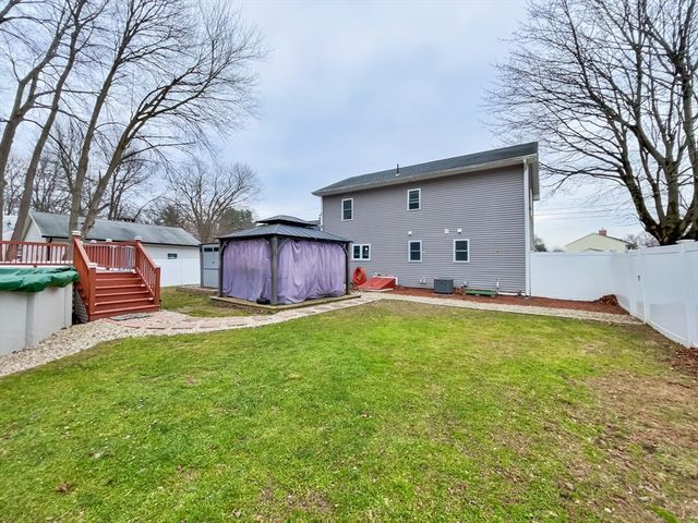 190 Mill St, Agawam, MA 01001