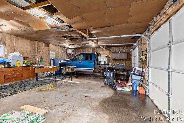 400 W Bridge Street, Lyons Vlg-lyons Twp, MI 48851