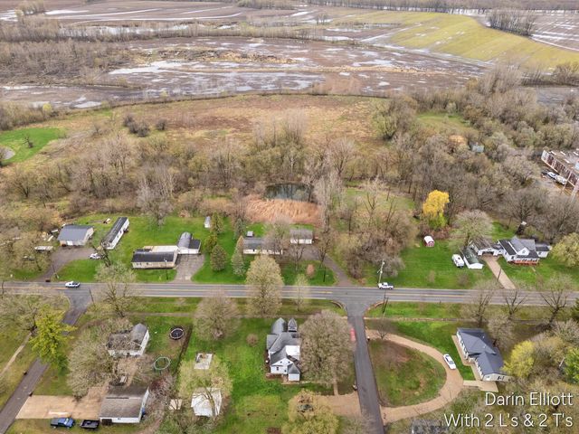 400 W Bridge Street, Lyons Vlg-lyons Twp, MI 48851