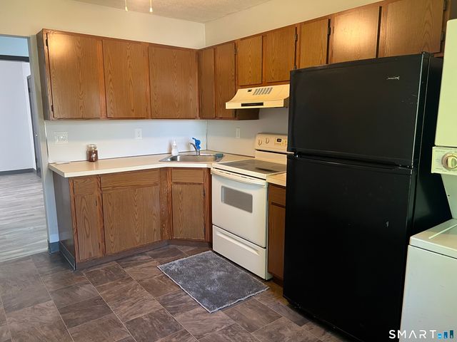 35 Mountain Village Road 30, Waterbury, CT 06706