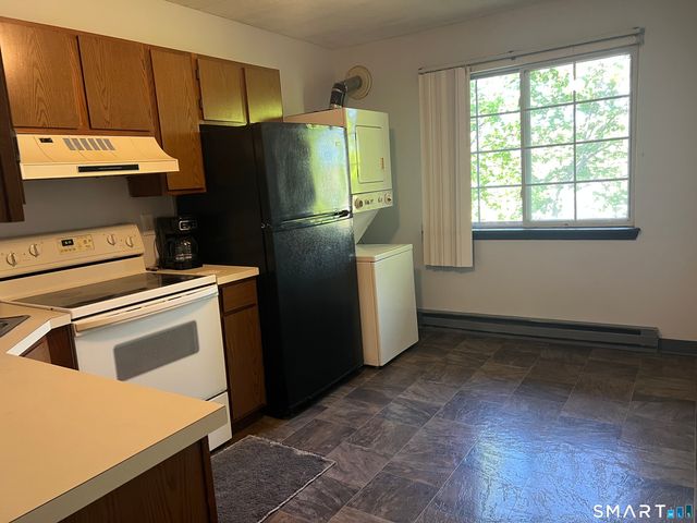 35 Mountain Village Road 30, Waterbury, CT 06706