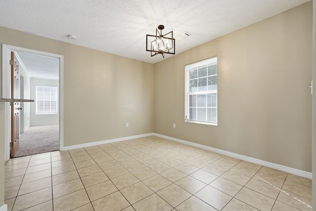 5212 Moore Loop, Crestview, FL 32536