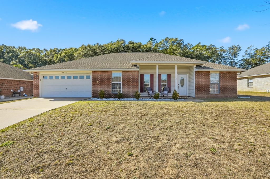 5212 Moore Loop, Crestview, FL 32536