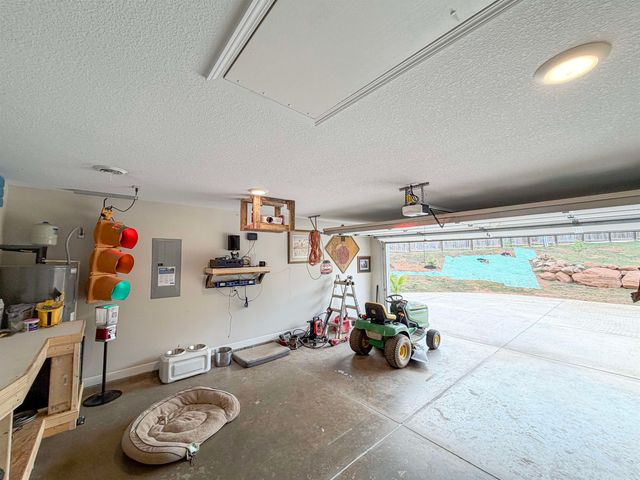 115 Fowler Road, Campobello, SC 29322