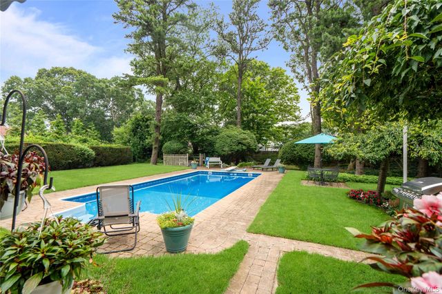 1359 Manor Lane, Bay Shore, NY 11706