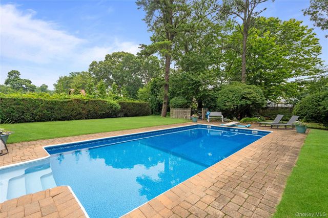 1359 Manor Lane, Bay Shore, NY 11706