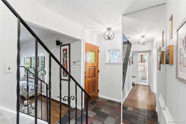 1359 Manor Lane, Bay Shore, NY 11706