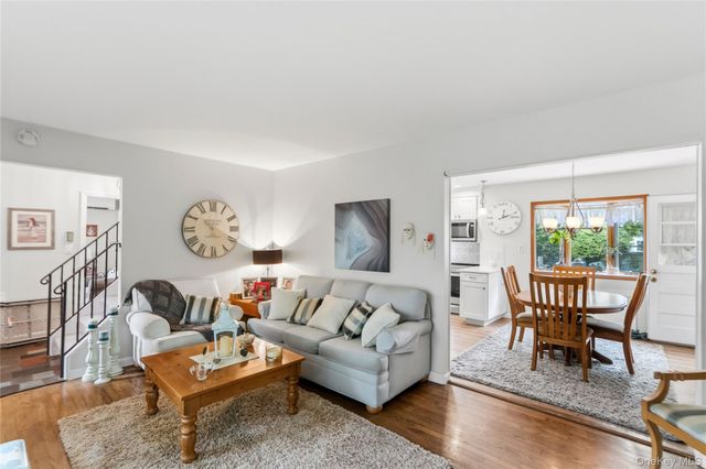 1359 Manor Lane, Bay Shore, NY 11706