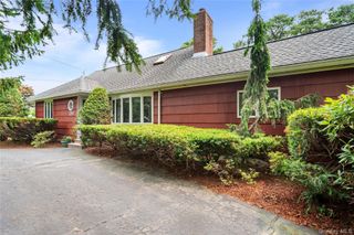 1359 Manor Lane, Bay Shore, NY 11706