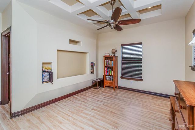 800 E Solar Drive, Mission, TX 78574