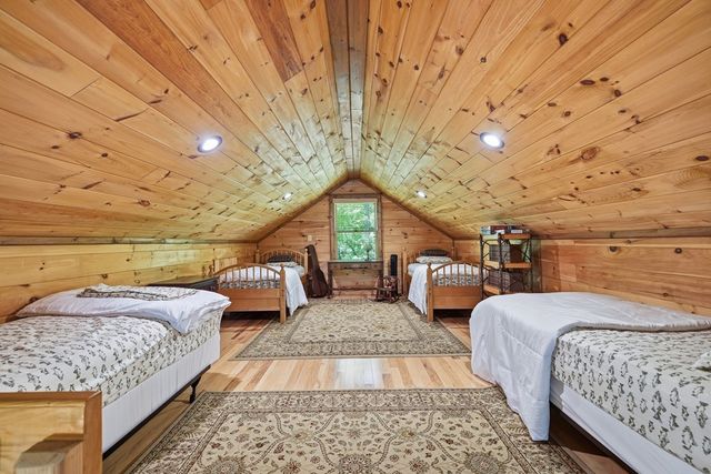 284 The Woods Road, Mineral Bluff, GA 30559