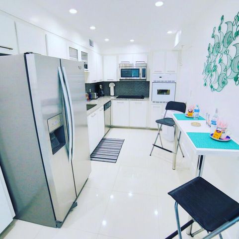 4001 S Ocean Drive 16H, Hollywood, FL 33019