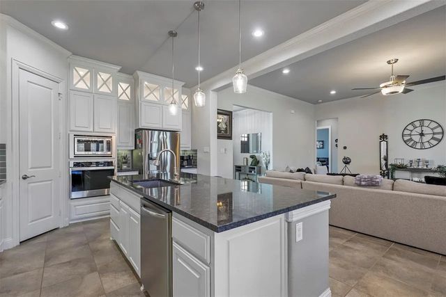 6451 Still Waters Court, Midlothian, TX 76065