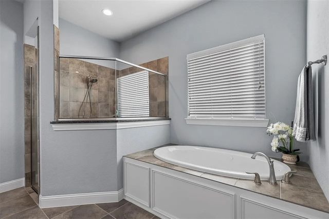 6451 Still Waters Court, Midlothian, TX 76065