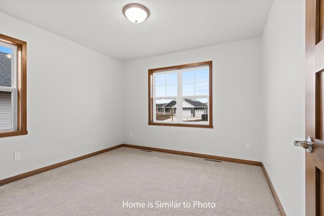1723 BETTY JEAN LANE, Green Bay, WI 54313