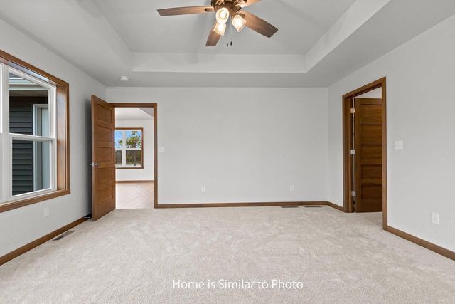 1723 BETTY JEAN LANE, Green Bay, WI 54313