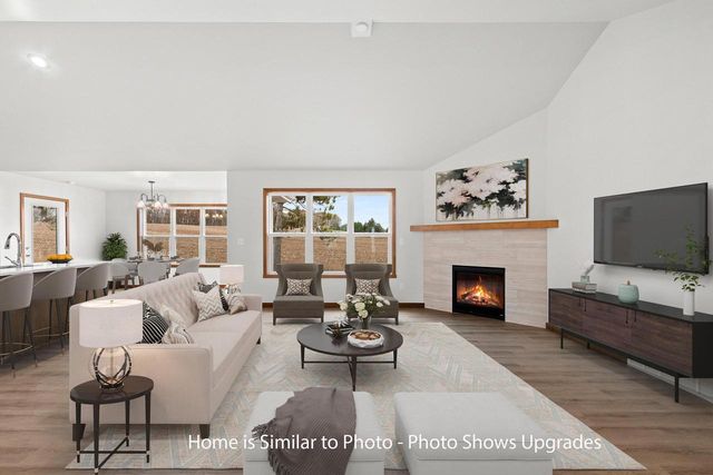 1723 BETTY JEAN LANE, Green Bay, WI 54313