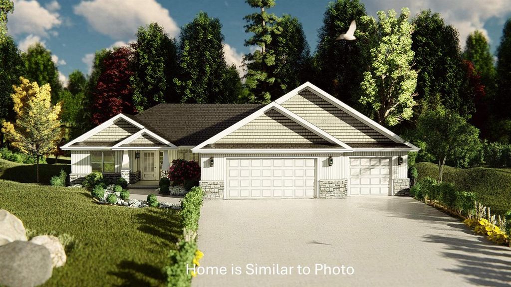 1723 BETTY JEAN LANE, Green Bay, WI 54313
