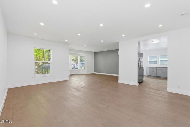 250 S Avenue 55, Los Angeles, CA 90042