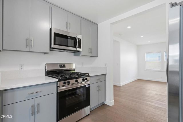 250 S Avenue 55, Los Angeles, CA 90042